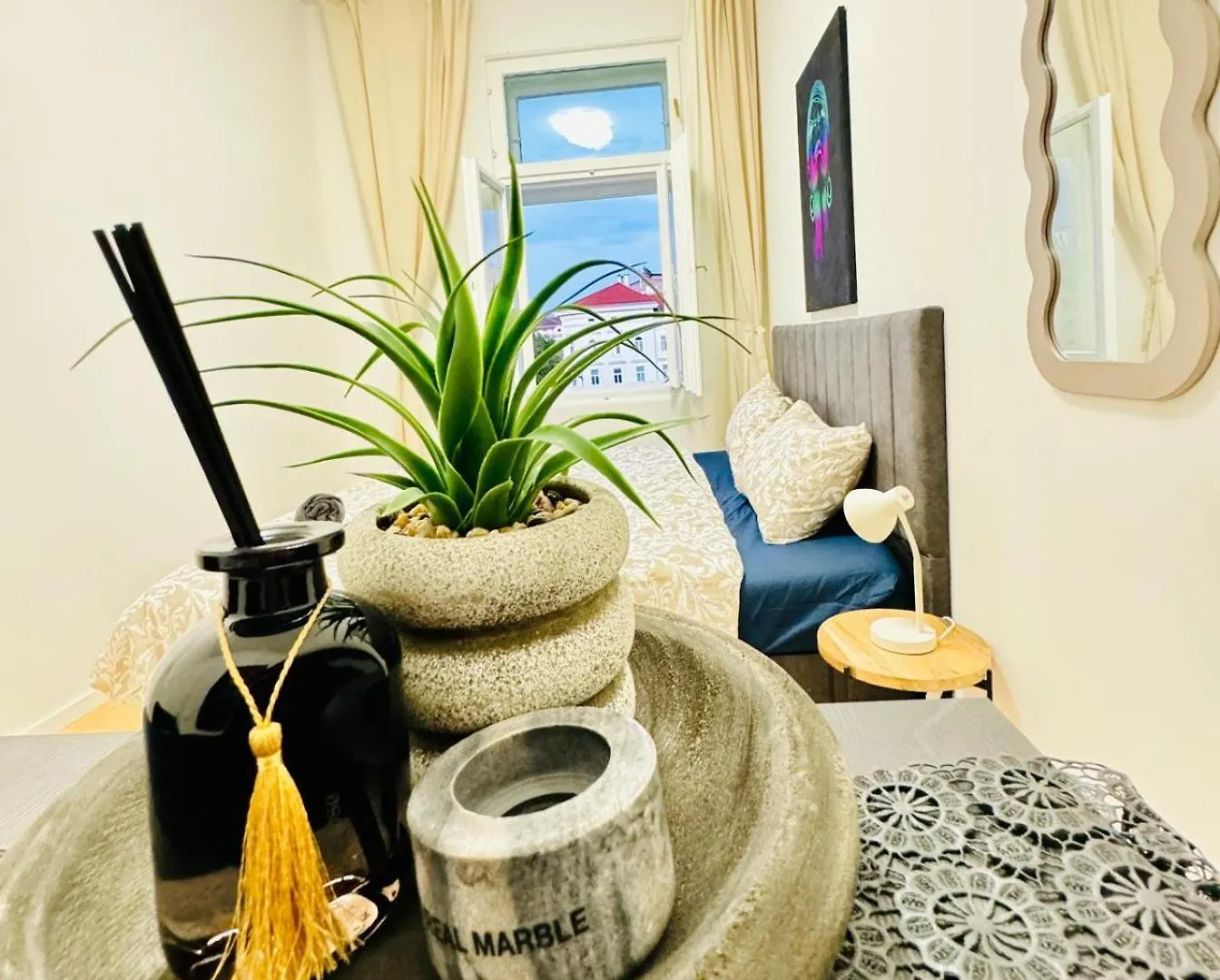 4Br Shared Apt With City View Only 7- Min To Westbahnhof Vienna