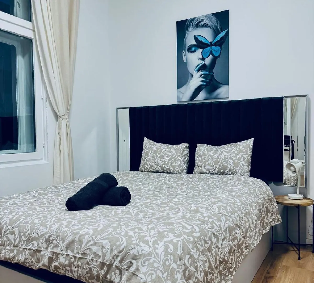Apartment 4Br Shared Apt With City View Only 7- Min To Westbahnhof Vienna