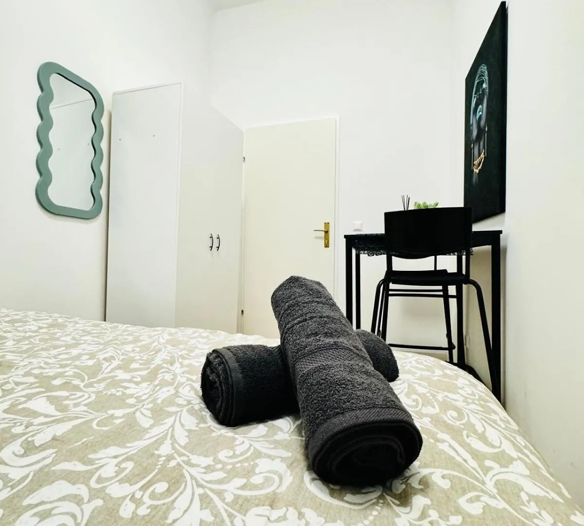 Apartment 4Br Shared Apt With City View Only 7- Min To Westbahnhof Vienna