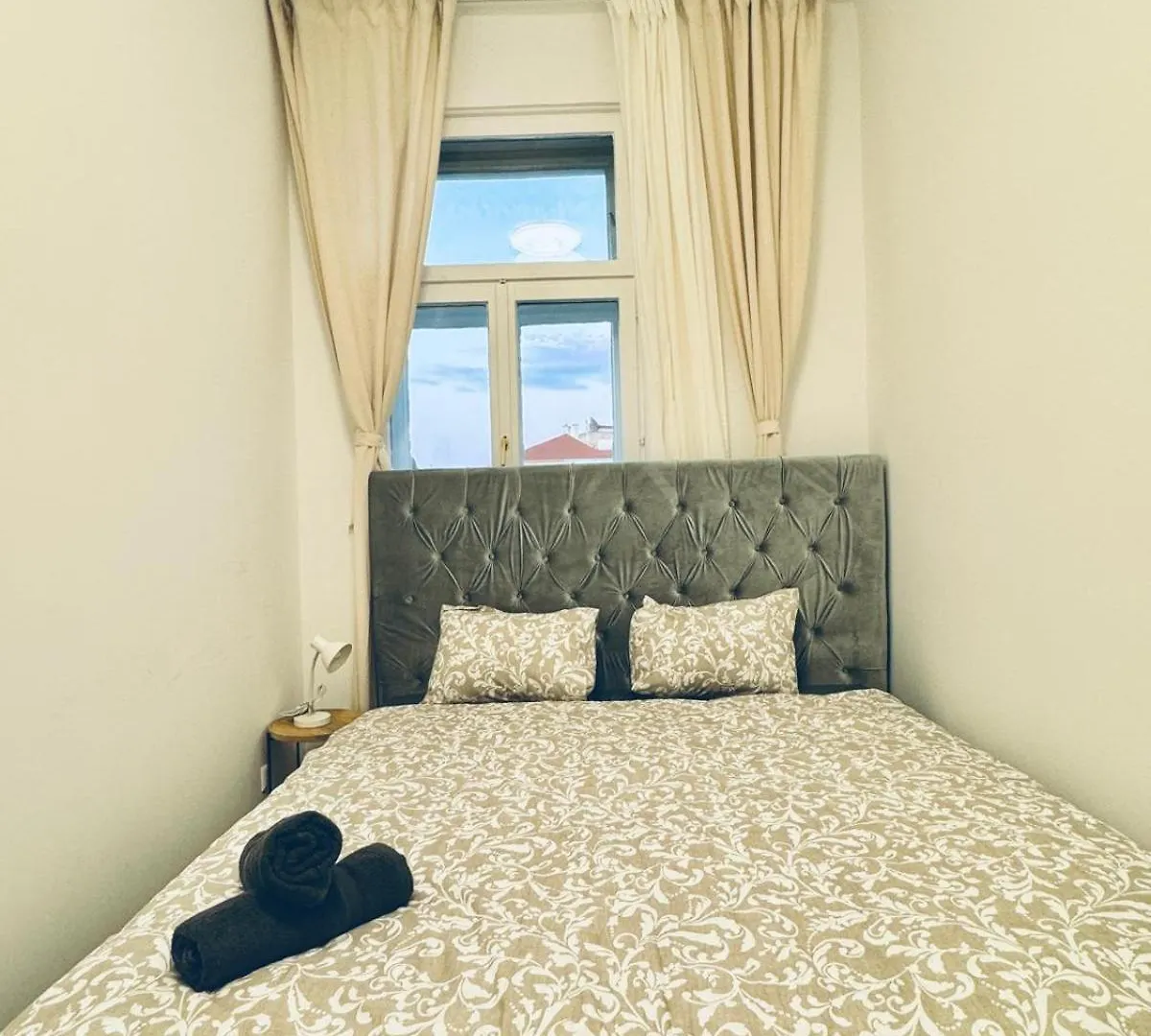 Apartment 4Br Shared Apt With City View Only 7- Min To Westbahnhof Vienna