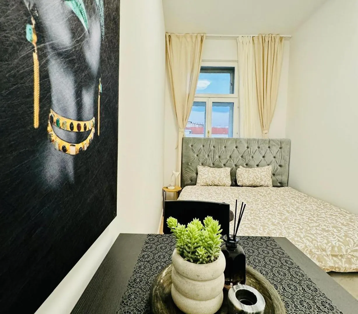 4Br Shared Apt With City View Only 7- Min To Westbahnhof ウィーン 0*,  オーストリア